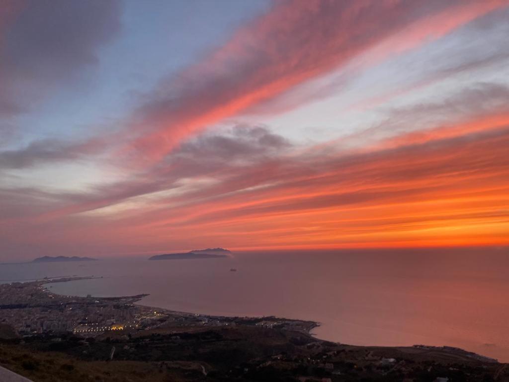Апартаменты San Francesco 67 - Erice Vetta Экстерьер фото
